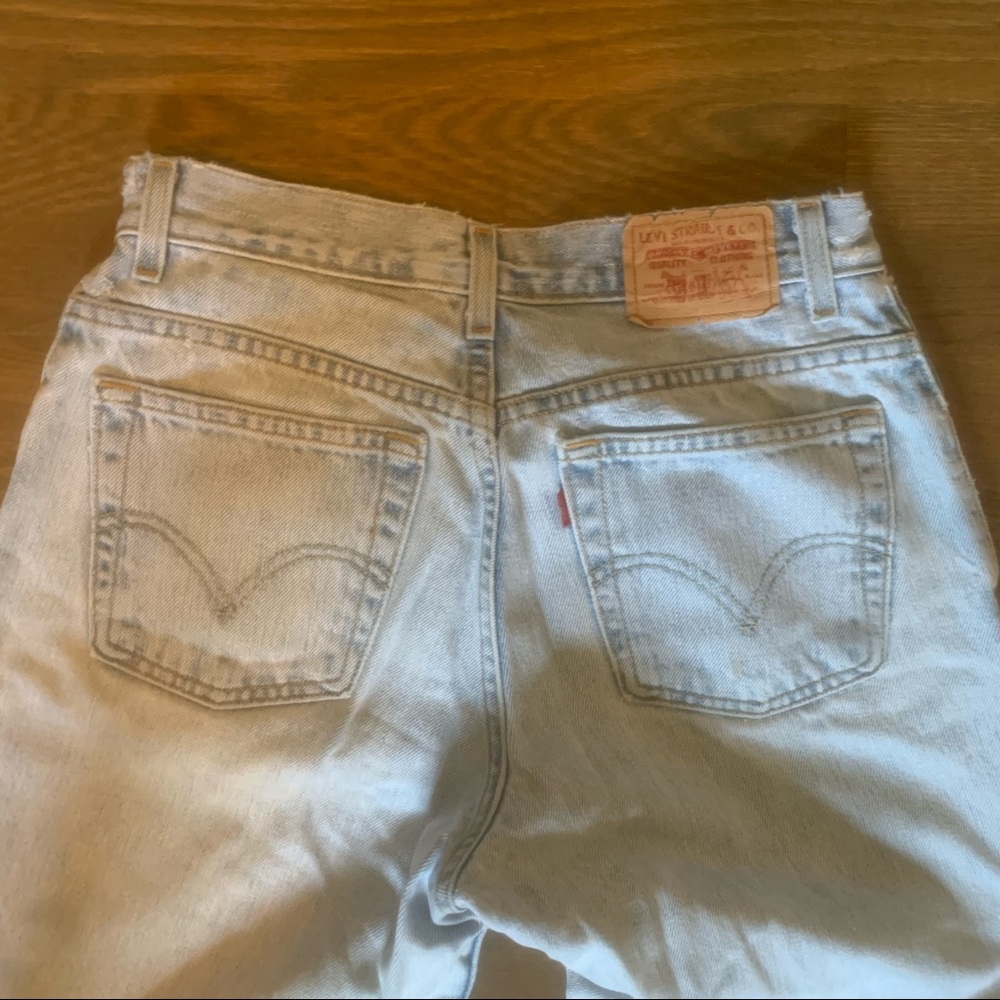 Levi's Light Blue Women's 550 Jeans